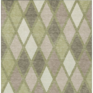 Homeroots 3' Stylish Artichoke Green Beige Ivory Geometric Washable Area Rug For Indoor And Outdoor Use 8' X 10' Polyester 592278