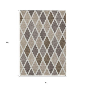 Homeroots 3' Stylish Artichoke Green Beige Ivory Geometric Washable Area Rug For Indoor And Outdoor Use 3' X 5' Polyester 592281