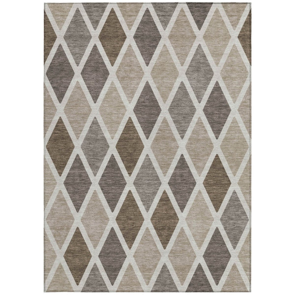 Homeroots 3' Stylish Artichoke Green Beige Ivory Geometric Washable Area Rug For Indoor And Outdoor Use 3' X 5' Polyester 592281