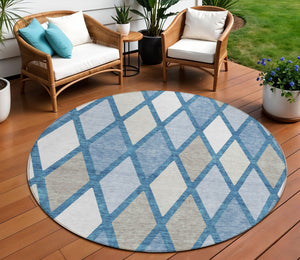 Homeroots 3' Stylish Artichoke Green Beige Ivory Geometric Washable Area Rug For Indoor And Outdoor Use 8' Round Polyester 592301