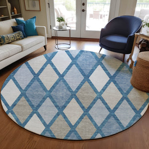 Homeroots 3' Stylish Artichoke Green Beige Ivory Geometric Washable Area Rug For Indoor And Outdoor Use 8' Round Polyester 592301