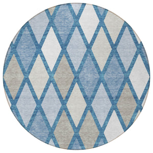 Homeroots 3' Stylish Artichoke Green Beige Ivory Geometric Washable Area Rug For Indoor And Outdoor Use 8' Round Polyester 592301