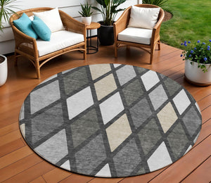 Homeroots 3' Stylish Artichoke Green Beige Ivory Geometric Washable Area Rug For Indoor And Outdoor Use 8' Round Polyester 592307