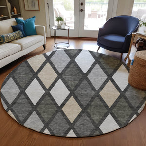Homeroots 3' Stylish Artichoke Green Beige Ivory Geometric Washable Area Rug For Indoor And Outdoor Use 8' Round Polyester 592307