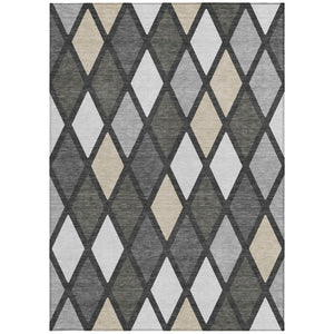 Homeroots 3' Stylish Artichoke Green Beige Ivory Geometric Washable Area Rug For Indoor And Outdoor Use 8' X 10' Polyester 592308