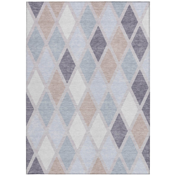 Homeroots 3' Stylish Artichoke Green Beige Ivory Geometric Washable Area Rug For Indoor And Outdoor Use 3' X 5' Polyester 592311