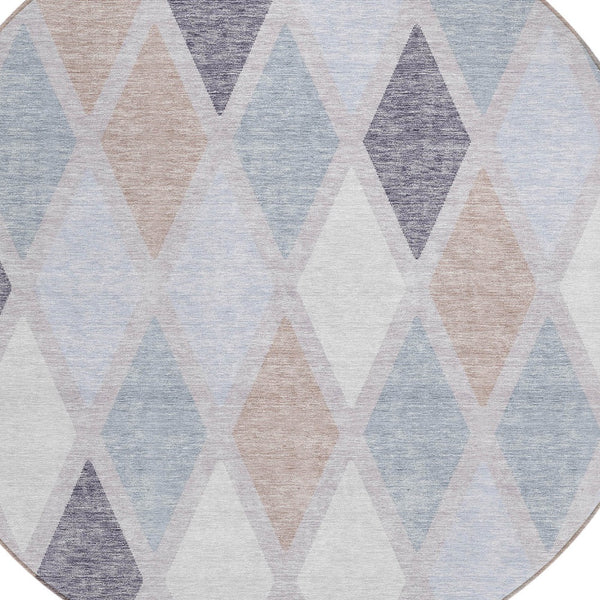 Homeroots 3' Stylish Artichoke Green Beige Ivory Geometric Washable Area Rug For Indoor And Outdoor Use 8' Round Polyester 592313