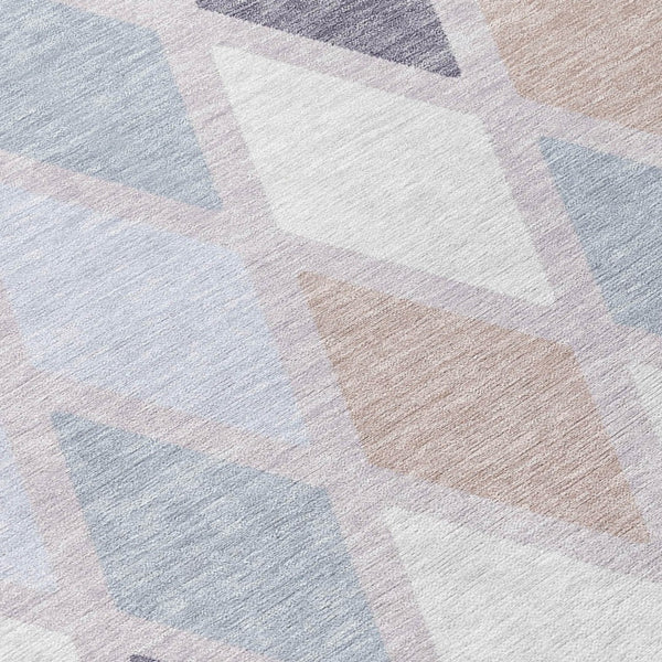 Homeroots 3' Stylish Artichoke Green Beige Ivory Geometric Washable Area Rug For Indoor And Outdoor Use 8' Round Polyester 592313