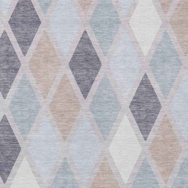 Homeroots 3' Stylish Artichoke Green Beige Ivory Geometric Washable Area Rug For Indoor And Outdoor Use 8' X 10' Polyester 592314