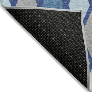 Homeroots 3' Stylish Artichoke Green Beige Ivory Geometric Washable Area Rug For Indoor And Outdoor Use 10' X 14' Polyester 592322