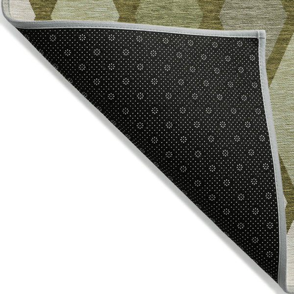 Homeroots 3' Stylish Artichoke Green Beige Ivory Geometric Washable Area Rug For Indoor And Outdoor Use 9' X 12' Polyester 592327