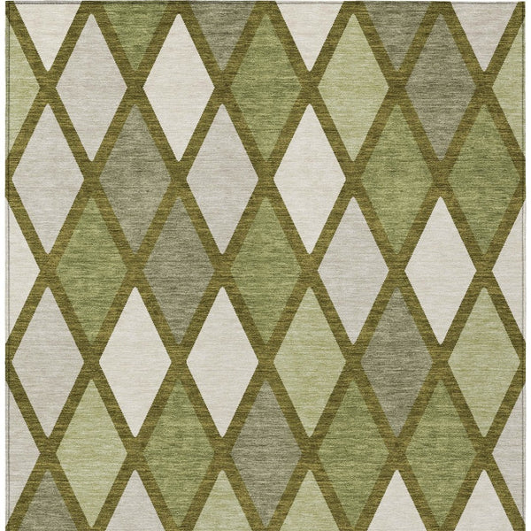 Homeroots 3' Stylish Artichoke Green Beige Ivory Geometric Washable Area Rug For Indoor And Outdoor Use 9' X 12' Polyester 592327