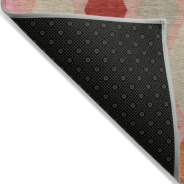 Homeroots 3' Stylish Artichoke Green Beige Ivory Geometric Washable Area Rug For Indoor And Outdoor Use 5' X 8' Polyester 592330