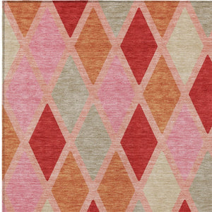 Homeroots 3' Stylish Artichoke Green Beige Ivory Geometric Washable Area Rug For Indoor And Outdoor Use 5' X 8' Polyester 592330