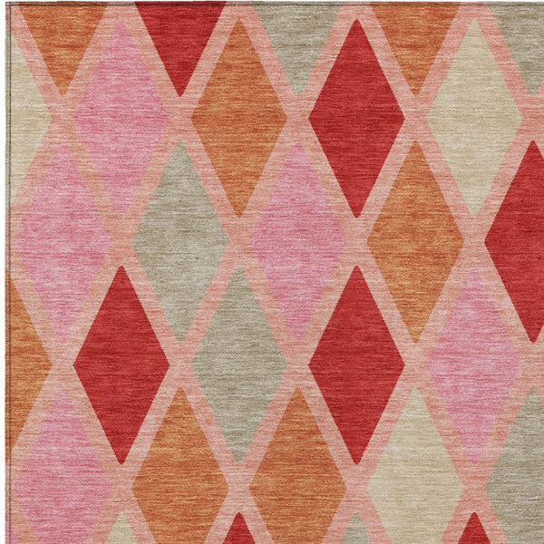 Homeroots 3' Stylish Artichoke Green Beige Ivory Geometric Washable Area Rug For Indoor And Outdoor Use 5' X 8' Polyester 592330