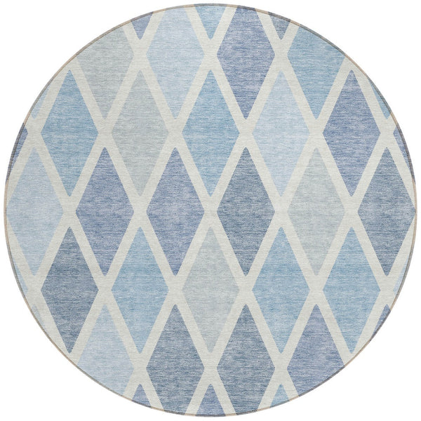 Homeroots 3' Stylish Artichoke Green Beige Ivory Geometric Washable Area Rug For Indoor And Outdoor Use 8' Round Polyester 592337