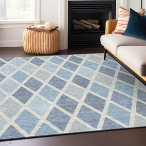 Homeroots 3' Stylish Artichoke Green Beige Ivory Geometric Washable Area Rug For Indoor And Outdoor Use 8' X 10' Polyester 592338