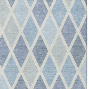 Homeroots 3' Stylish Artichoke Green Beige Ivory Geometric Washable Area Rug For Indoor And Outdoor Use 9' X 12' Polyester 592339