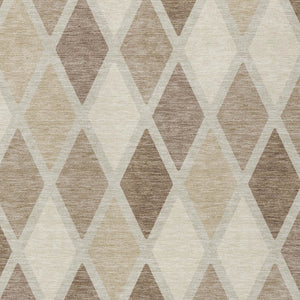 Homeroots 3' Stylish Artichoke Green Beige Ivory Geometric Washable Area Rug For Indoor And Outdoor Use 5' X 8' Polyester 592348