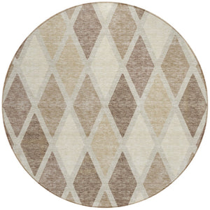 Homeroots 3' Stylish Artichoke Green Beige Ivory Geometric Washable Area Rug For Indoor And Outdoor Use 8' Round Polyester 592349