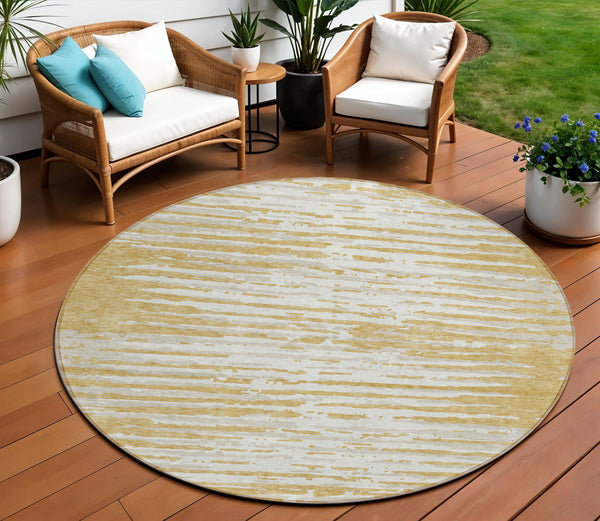 Homeroots 3' Artichoke Green And Ivory Striped Washable Area Rug For Indoor And Outdoor Spaces, Durable Design 8' Round Polyester 592385