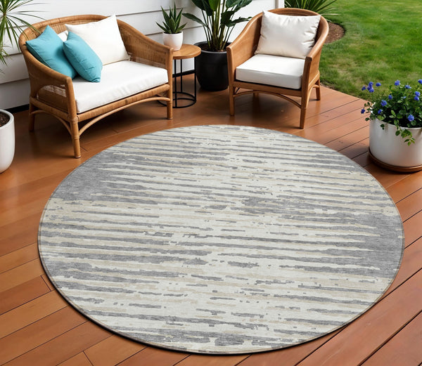 Homeroots 3' Artichoke Green And Ivory Striped Washable Area Rug For Indoor And Outdoor Spaces, Durable Design 8' Round Polyester 592391