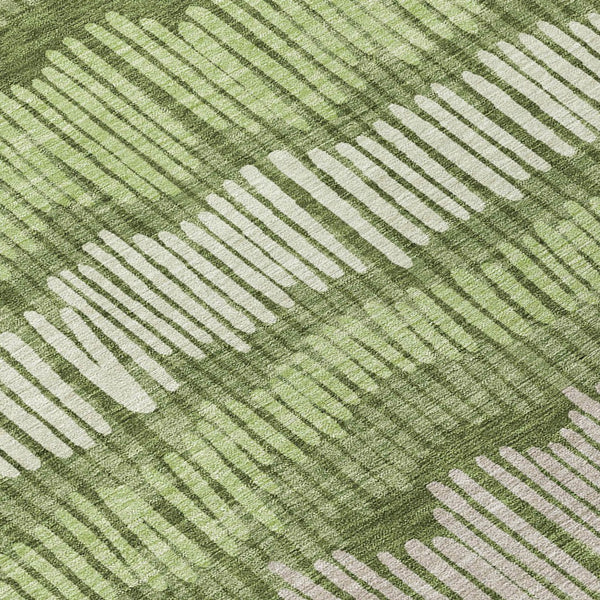 Homeroots 3' Striped Beige Brown And Gray Indoor-outdoor Area Rug - Durable, Washable, Stylish Addition! 8' Round Polyester 592493