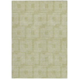 Homeroots 3' Artichoke Green Geometric Washable Indoor Outdoor Area Rug For Stylish Living Spaces & Patios 3' X 5' Polyester 592509