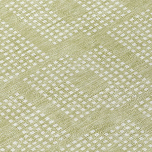 Homeroots 3' Artichoke Green Geometric Washable Indoor Outdoor Area Rug For Stylish Living Spaces & Patios 8' Round Polyester 592511