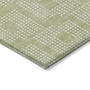 Homeroots 3' Artichoke Green Geometric Washable Indoor Outdoor Area Rug For Stylish Living Spaces & Patios 10' X 14' Polyester 592514