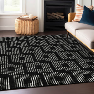 Homeroots 3' Artichoke Green Geometric Washable Indoor Outdoor Area Rug For Stylish Living Spaces & Patios 3' X 5' Polyester 592515