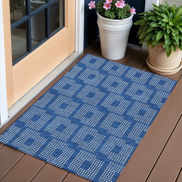 Homeroots 3' Artichoke Green Geometric Washable Indoor Outdoor Area Rug For Stylish Living Spaces & Patios 3' X 5' Polyester 592527