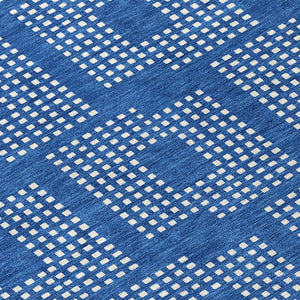 Homeroots 3' Artichoke Green Geometric Washable Indoor Outdoor Area Rug For Stylish Living Spaces & Patios 8' Round Polyester 592529