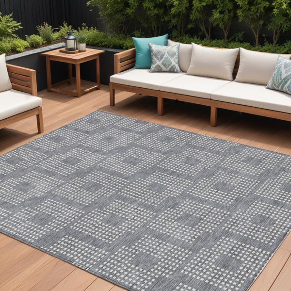 Homeroots 3' Artichoke Green Geometric Washable Indoor Outdoor Area Rug For Stylish Living Spaces & Patios 8' X 10' Polyester 592542
