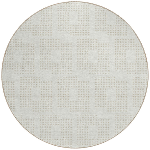 Homeroots 3' Artichoke Green Geometric Washable Indoor Outdoor Area Rug For Stylish Living Spaces & Patios 8' Round Polyester 592547