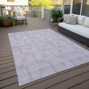 Homeroots 3' Artichoke Green Geometric Washable Indoor Outdoor Area Rug For Stylish Living Spaces & Patios 8' X 10' Polyester 592554