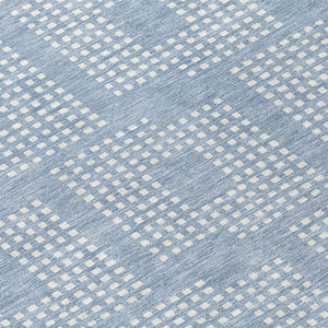 Homeroots 3' Artichoke Green Geometric Washable Indoor Outdoor Area Rug For Stylish Living Spaces & Patios 8' Round Polyester 592565