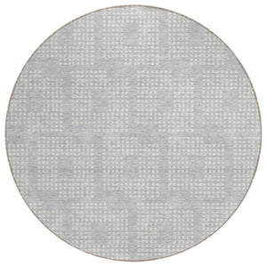 HomeRoots 5' Stylish Silver and Ivory Geometric Area Rug for Indoor Outdoor Spaces - Durable and Washable Design 8' Round 592571