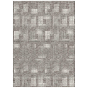 Homeroots 3' Artichoke Green Geometric Washable Indoor Outdoor Area Rug For Stylish Living Spaces & Patios 5' X 8' Polyester 592582