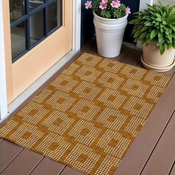 Homeroots 3' Artichoke Green Geometric Washable Indoor Outdoor Area Rug For Stylish Living Spaces & Patios 3' X 5' Polyester 592587
