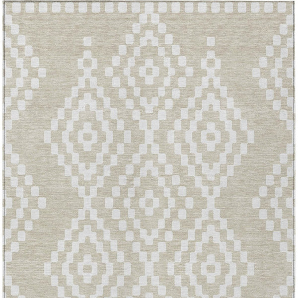 Homeroots 3' Artichoke Green Geometric Washable Indoor Outdoor Area Rug For Stylish Living Spaces & Patios 9' X 12' Polyester 592609