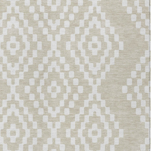 Homeroots 3' Artichoke Green Geometric Washable Indoor Outdoor Area Rug For Stylish Living Spaces & Patios 9' X 12' Polyester 592609