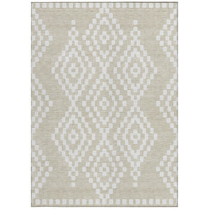 Homeroots 3' Artichoke Green Geometric Washable Indoor Outdoor Area Rug For Stylish Living Spaces & Patios 10' X 14' Polyester 592610