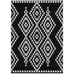 Homeroots 3' Artichoke Green Geometric Washable Indoor Outdoor Area Rug For Stylish Living Spaces & Patios 5' X 8' Polyester 592612