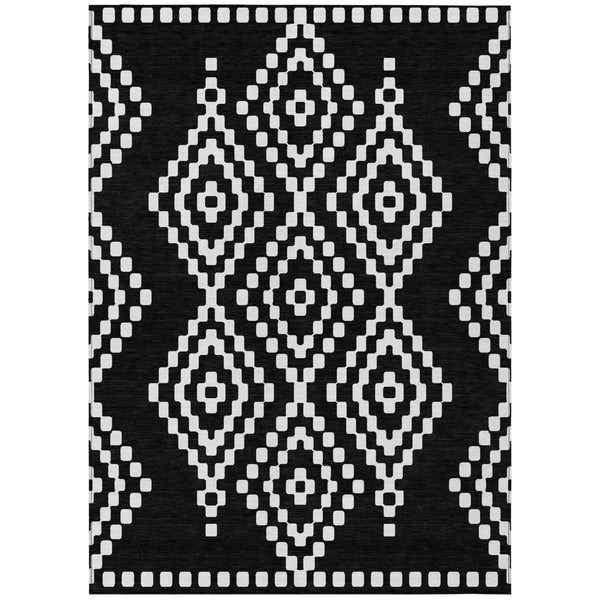 HomeRoots 9' Black and Ivory Geometric Area Rug - Stylish Washable Design for Indoor and Outdoor Spaces 9' X 12' 592615