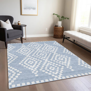 Homeroots 3' Artichoke Green Geometric Washable Indoor Outdoor Area Rug For Stylish Living Spaces & Patios 5' X 8' Polyester 592618