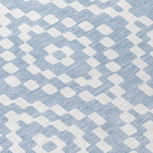 Homeroots 3' Artichoke Green Geometric Washable Indoor Outdoor Area Rug For Stylish Living Spaces & Patios 8' Round Polyester 592619