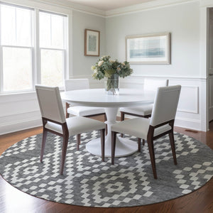 Homeroots 3' Artichoke Green Geometric Washable Indoor Outdoor Area Rug For Stylish Living Spaces & Patios 8' Round Polyester 592625