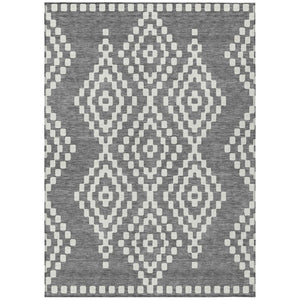 HomeRoots 9' Stylish Gray and Ivory Geometric Area Rug – Durable, Washable, Perfect for Indoor and Outdoor Spaces 9' X 12' 592627