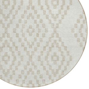 Homeroots 3' Artichoke Green Geometric Washable Indoor Outdoor Area Rug For Stylish Living Spaces & Patios 8' Round Polyester 592631